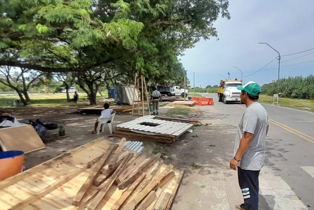 Las 15 familias evacuadas por la emergencia hídrica volvieron a sus hogares