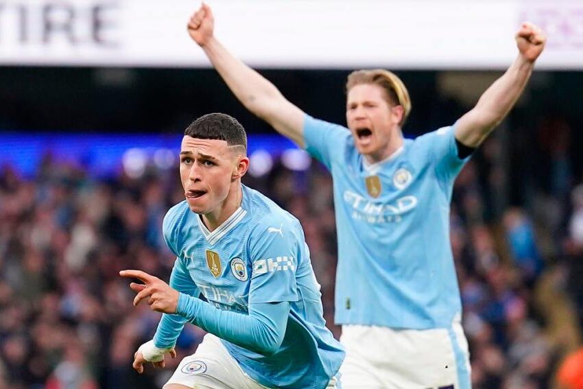 El City de Julián Álvarez festejó ante el United en el clásico de Manchester y sigue prendido