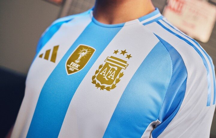 La Selección Argentina presentó la nueva camiseta