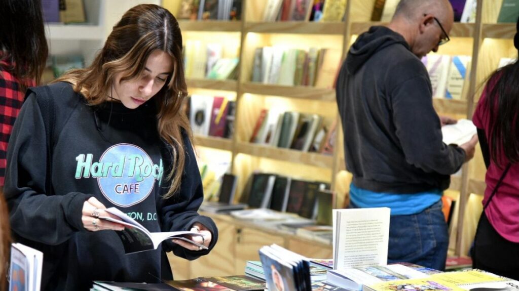 La producción editorial santafesina, presente en la Feria Internacional del Libro de Buenos Aires