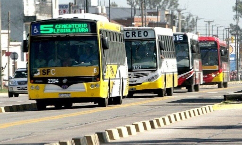 El boleto de colectivos aumentará en junio