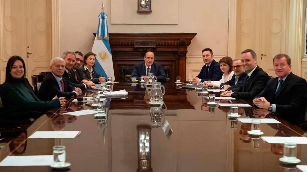 Tras la salida de Posse, el Gobierno avanza en el desplazamiento de otros funcionarios