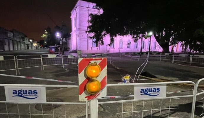 Habilitan la circulación vehicular en zona del socavón de Bv. y 9 de Julio