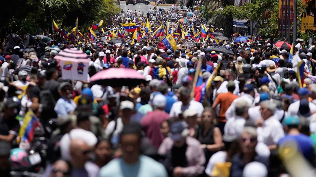 Entre el temor y la incertidumbre, así se vivió la masiva marcha en Venezuela contra el Gobierno de Maduro