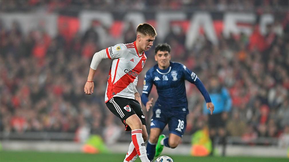 En el regreso de Gallardo, River se tuvo que conformar con un empate ante Huracán