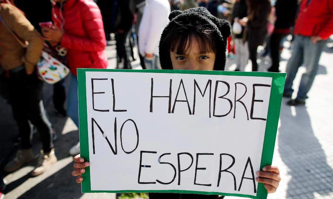 Un millón de niños argentinos se van a dormir sin cenar