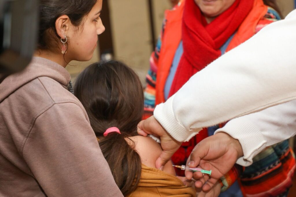 Santa Fe Acá: Provincia realizó controles de salud a niños de barrio Cabal