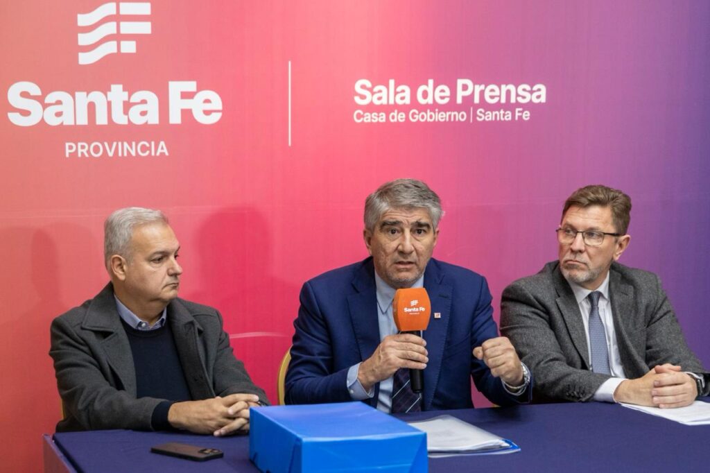 El Ejecutivo provincial recibió el informe final de la Comisión de Análisis del Sistema Previsional