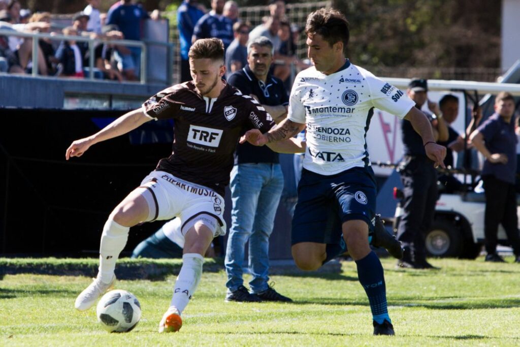 Independiente Rivadavia y Platense abren la Fecha 12 del Torneo “César Luis Menotti”