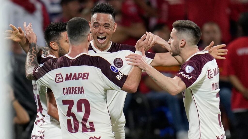 Lanús ganó en Colombia y clasificó a semifinales de la Sudamericana