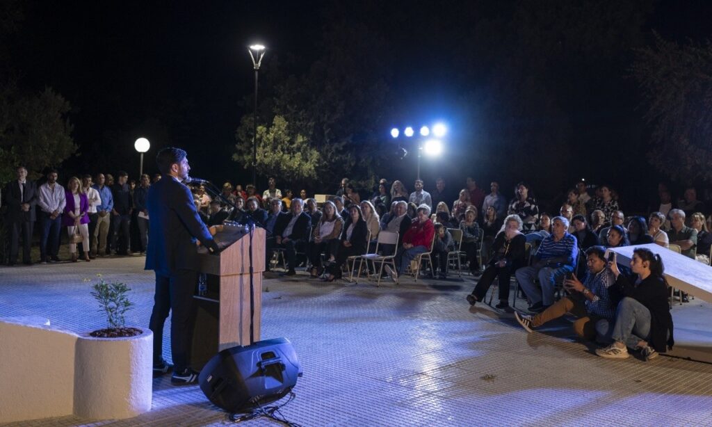 Con la presencia del Gobernador Pullaro Las Palmeras celebró 120 años de su Fundación