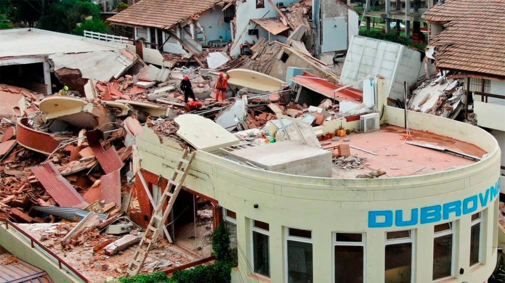 Derrumbe en Villa Gesell: quedó detenido uno de los arquitectos a cargo de la obra