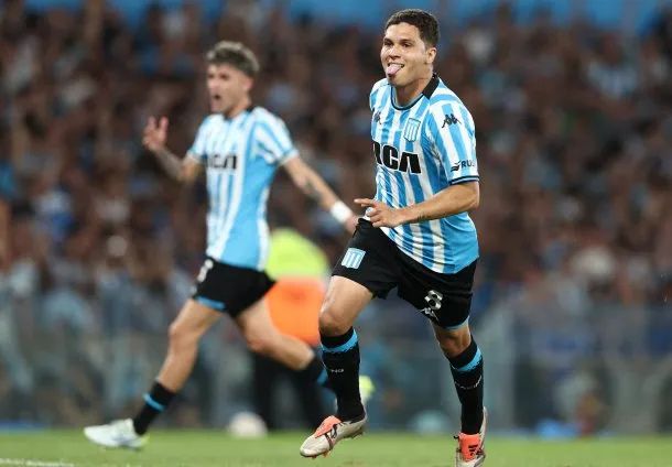 Racing sacó pecho en Avellaneda y clasificó a la final de la Sudamericana