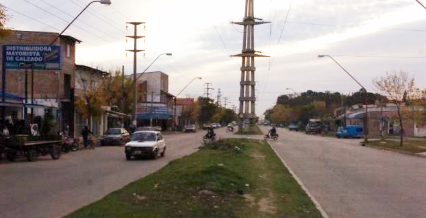 Provincia licita obras de pavimentación para la avenida Peñaloza