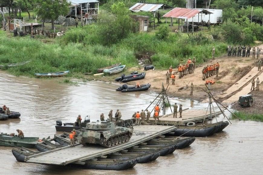 Buscan a un soldado santafesino del Ejército que desapareció durante un ejercicio militar en el río Paraná