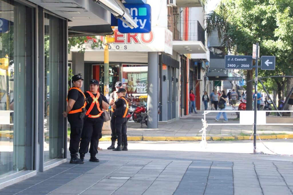 Reforzarán la seguridad en calles comerciales por la temporada alta de compras