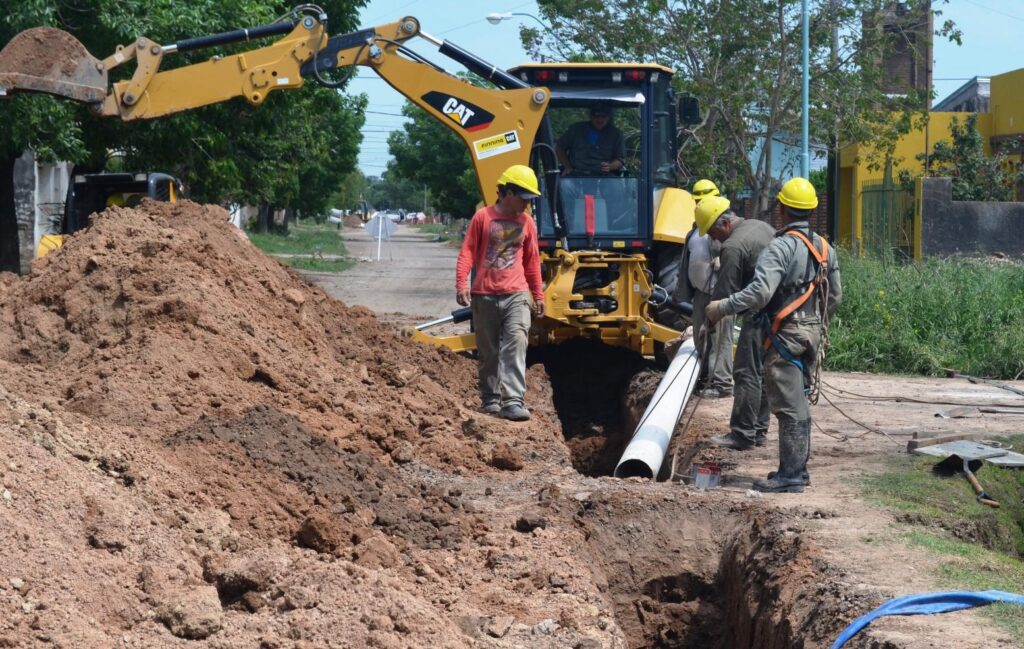 En la ciudad de Santa Fe 3 de cada 10 vecinos aún no tiene cloacas