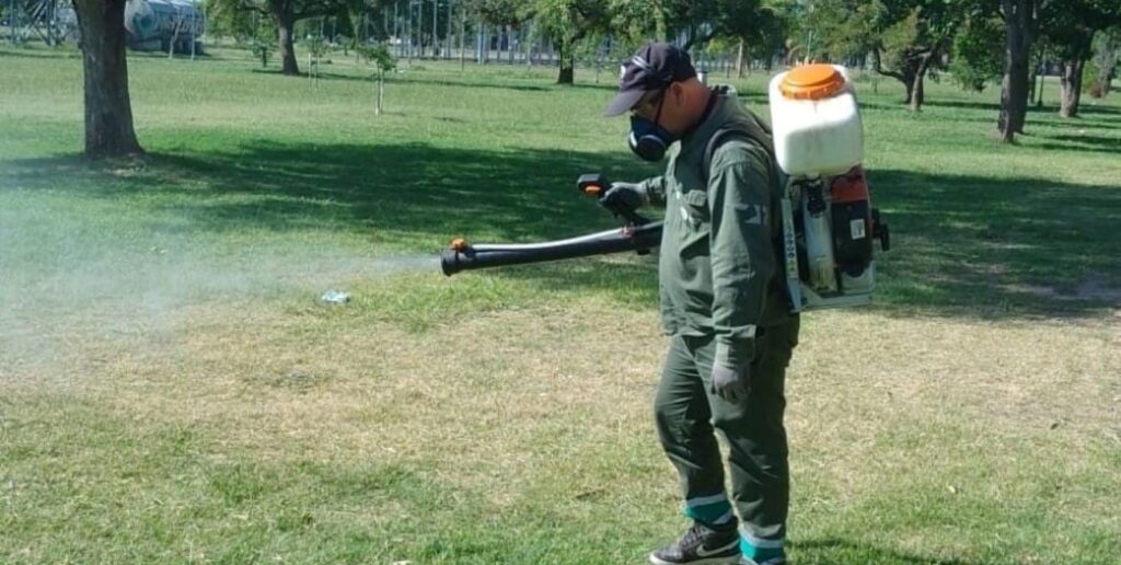 El municipio intensificó la fumigación contra los mosquitos