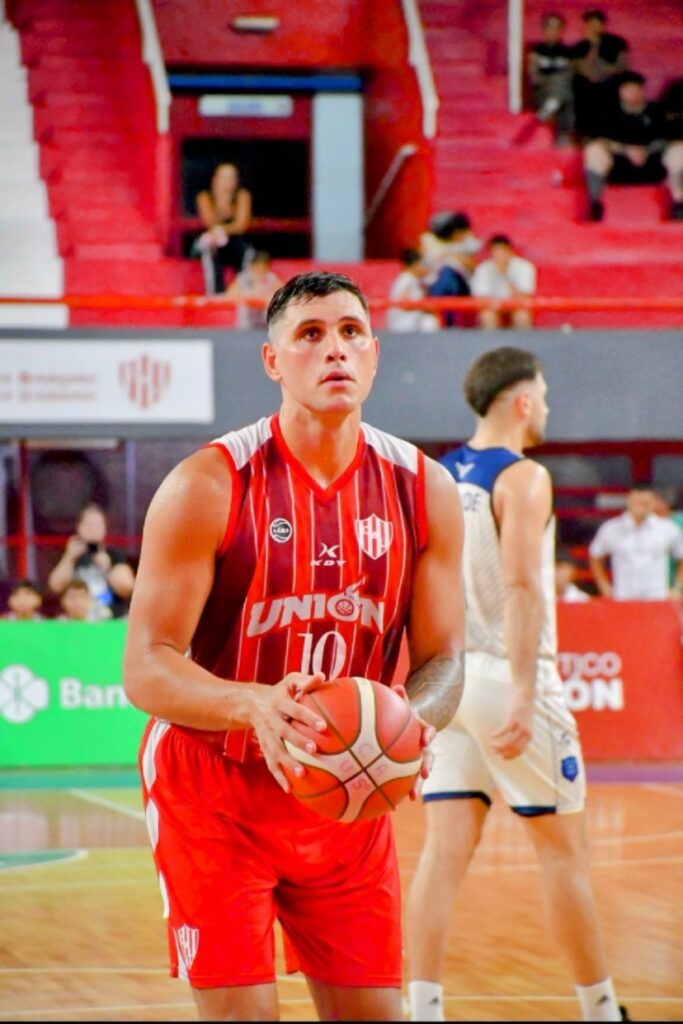 Basquet: Unión sacó pecho y se quedó con el triunfo con Alessio como figura