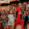 Colón: Los niños y niñas socios que ingresarán a la cancha con el equipo titular