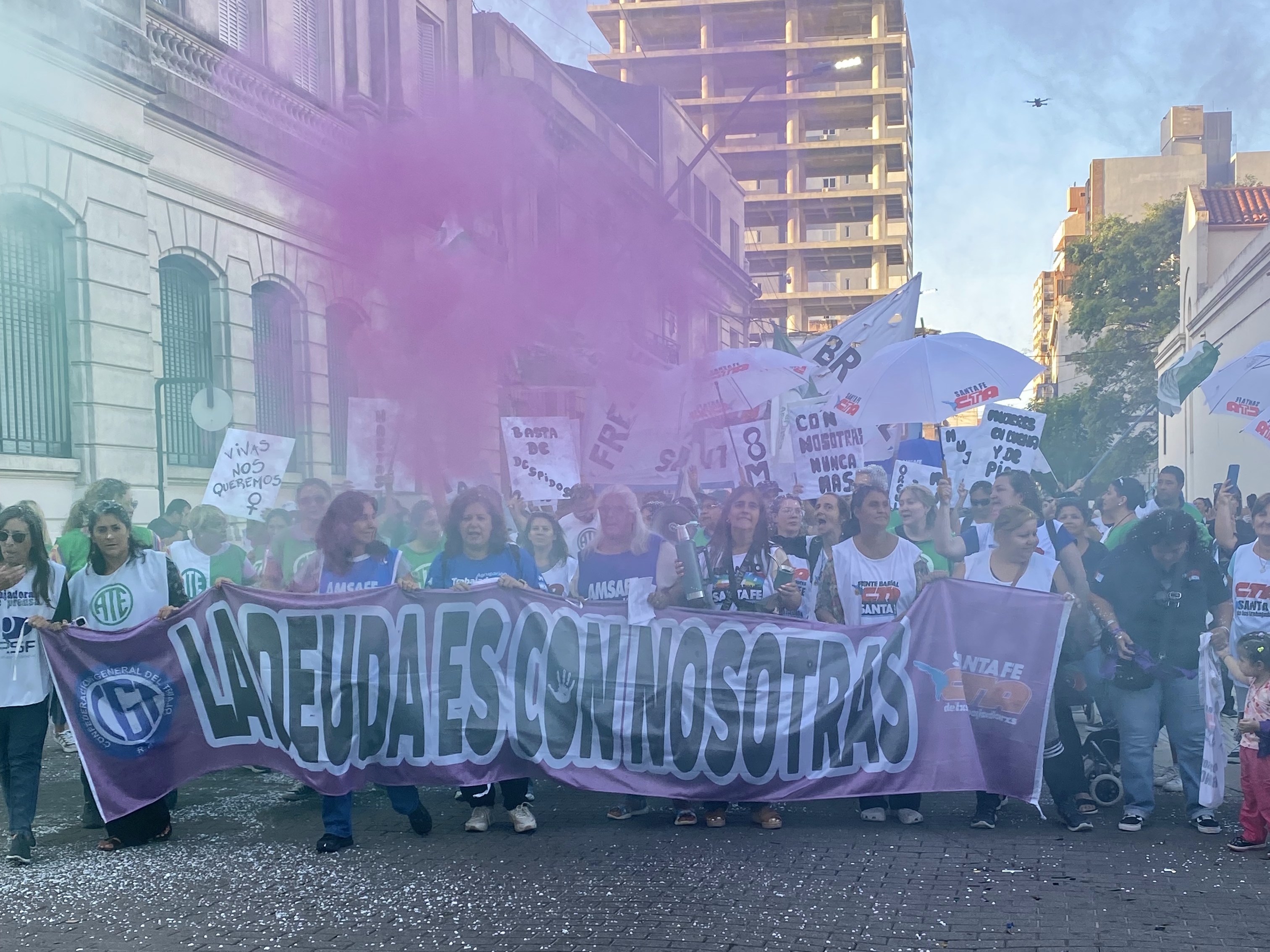 Se realizó la marcha del 8M en Santa Fe