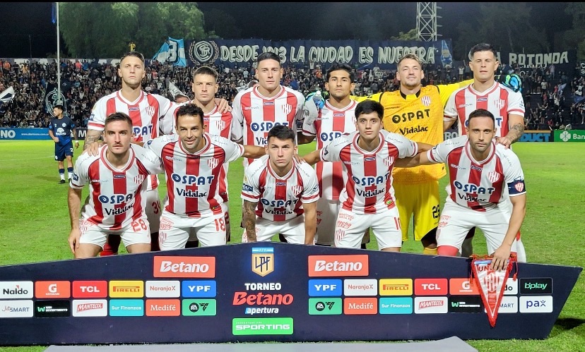 Unión perdió y sigue siendo un equipo sin identidad en lo que va del campeonato